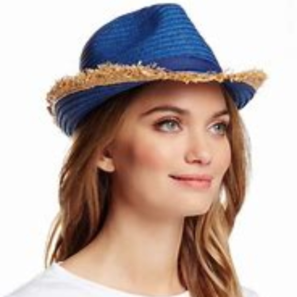 Theodora + Callum fedora
